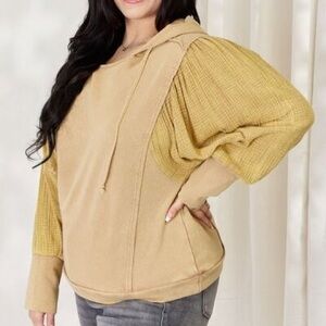 Chic Tan and Yellow Hooded Jacket